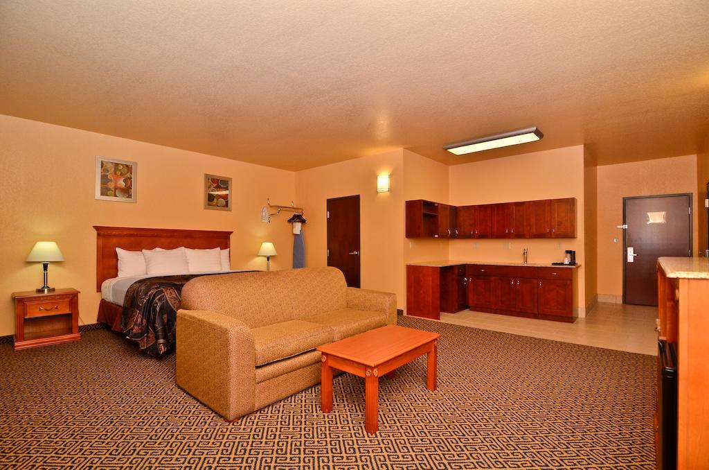 Hiway Inn Express Of Broken Bow Zimmer foto